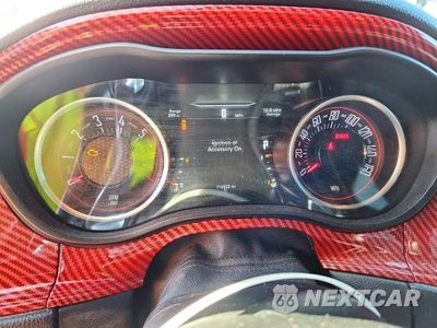 Zdjęcie 9 z 12 samochodu: 2019 DODGE CHALLENGER R/T VIN:2C3CDZBT2KH550977 - miniatura
