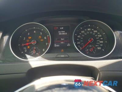 Zdjęcie 9 z 12 samochodu: 2017 VOLKSWAGEN GTI S VIN:3VW5T7AU4HM068735 - miniatura