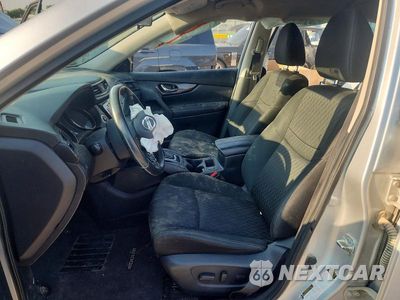 Zdjęcie 7 z 14 samochodu: 2018 NISSAN ROGUE SV VIN:KNMAT2MT3JP593440 - miniatura