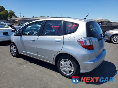 Drugie zdjęcie samochodu z przodu: 2013 HONDA FIT VIN:JHMGE8H39DC077644 - miniatura