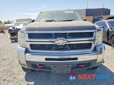 Piąte zdjęcie samochodu w środku: 2008 CHEVROLET SILVERADO C2500 HEAVY DUTY VIN:1GCHC23KX8F116530 - miniatura