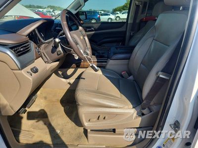 Zdjęcie 7 z 12 samochodu: 2017 CHEVROLET TAHOE C1500 LT VIN:1GNSCBKC3HR182505 - miniatura