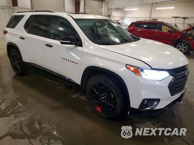 Czwarte zdjęcie samochodu z boku: 2018 CHEVROLET TRAVERSE PREMIER VIN:1GNEVJKW4JJ110003 - miniatura