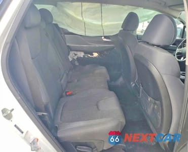 Zdjęcie 11 z 13 samochodu: 2022 HYUNDAI SANTA FE XRT VIN:5NMS6DAJ0NH388330 - miniatura