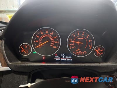 Zdjęcie 9 z 12 samochodu: 2016 BMW 328 XI SULEV VIN:WBA8E3G51GNU04393 - miniatura