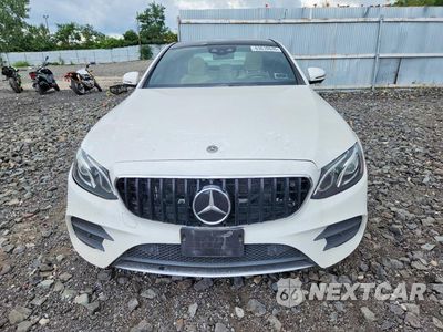 Piąte zdjęcie samochodu w środku: 2019 MERCEDES-BENZ E 300 4MATIC VIN:WDDZF4KBXKA627982 - miniatura