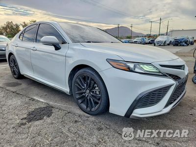Czwarte zdjęcie samochodu z boku: 2022 TOYOTA CAMRY XSE VIN:4T1K61AK4NU019885 - miniatura