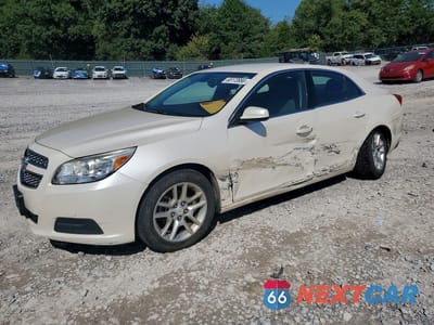 2013 CHEVROLET MALIBU 1LT 1G11D5RR4DF105420 - główne zdjęcie licytacji z USA - miniatura