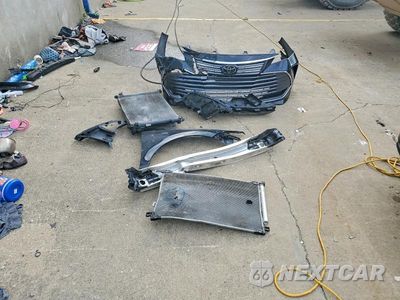 Zdjęcie 12 z 13 samochodu: 2022 TOYOTA AVALON XLE VIN:4T1JZ1FB9NU078295 - miniatura
