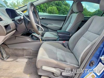 Zdjęcie 7 z 12 samochodu: 2010 HONDA CIVIC LX VIN:2HGFA1F54AH580612 - miniatura