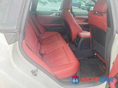 Zdjęcie 10 z 12 samochodu: 2024 BMW I4 EDRIVE 35 VIN:WBY43AW0XRFR72851 - miniatura