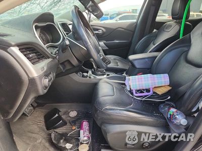 Zdjęcie 7 z 12 samochodu: 2018 JEEP CHEROKEE OVERLAND VIN:1C4PJMJX0JD502726 - miniatura
