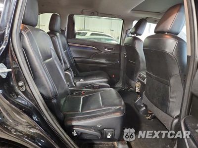 Zdjęcie 11 z 13 samochodu: 2016 TOYOTA HIGHLANDER LIMITED VIN:5TDDKRFH4GS238034 - miniatura