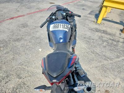 Zdjęcie 6 z 8 samochodu: 2026 KAWASAKI EX500 VIN:ML5EXGG12TDA84003 - miniatura