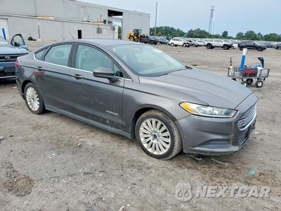 Czwarte zdjęcie samochodu z boku: 2016 FORD FUSION S HYBRID VIN:3FA6P0UU7GR205642 - miniatura