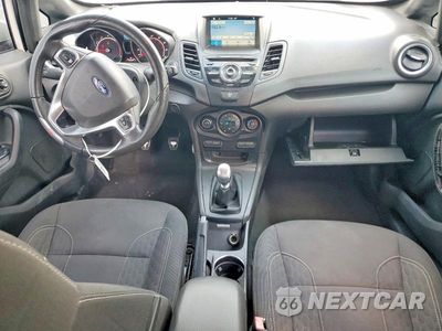 Zdjęcie 8 z 12 samochodu: 2018 FORD FIESTA ST VIN:3FADP4GX8JM146772 - miniatura