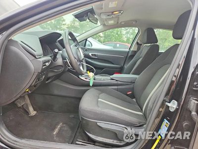 Zdjęcie 7 z 12 samochodu: 2021 HYUNDAI SONATA HYBRID BLUE VIN:KMHL24JJ2MA027475 - miniatura