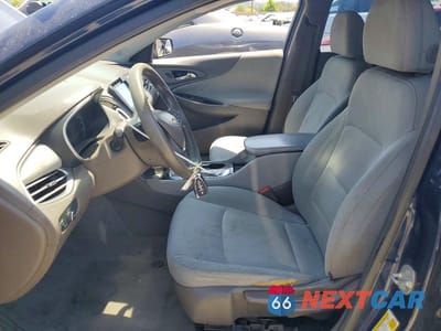 Zdjęcie 7 z 12 samochodu: 2016 CHEVROLET MALIBU LS VIN:1G1ZB5ST5GF358393 - miniatura