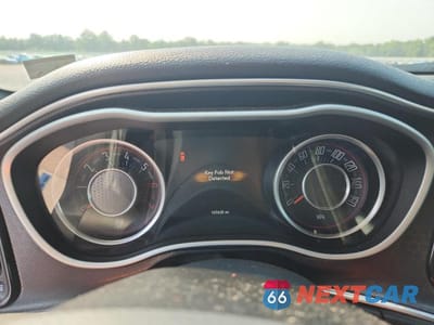 Zdjęcie 9 z 12 samochodu: 2016 DODGE CHALLENGER R/T VIN:2C3CDZBT7GH101124 - miniatura