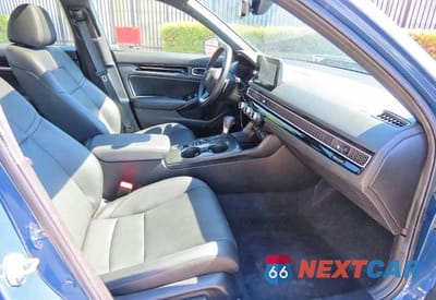 Piąte zdjęcie samochodu w środku: 2025 HONDA CIVIC SPORT VIN:2HGFE4F85SH325565 - miniatura
