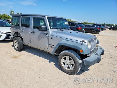 Czwarte zdjęcie samochodu z boku: 2013 JEEP WRANGLER UNLIMITED SPORT VIN:1C4BJWDG3DL545999 - miniatura
