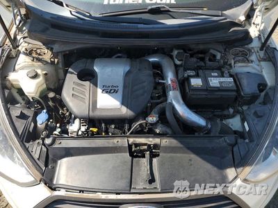Zdjęcie 11 z 12 samochodu: 2016 HYUNDAI VELOSTER TURBO VIN:KMHTC6AE4GU271093 - miniatura