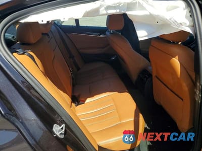 Zdjęcie 10 z 12 samochodu: 2020 BMW 530 XI VIN:WBAJR7C05LWW80975 - miniatura