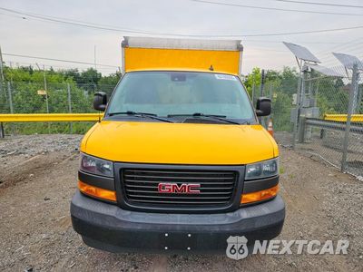 Piąte zdjęcie samochodu w środku: 2020 GMC SAVANA BOX TRUCK VIN:1GD07RFP3L1182212 - miniatura