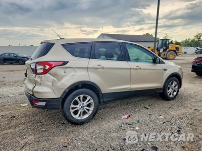 Trzecie zdjęcie samochodu z tyłu: 2017 FORD ESCAPE SE VIN:1FMCU0GD6HUD64742 - miniatura