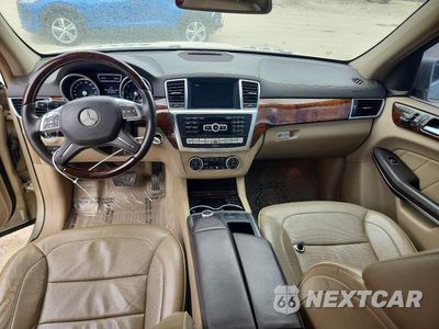 Zdjęcie 9 z 14 samochodu: 2013 MERCEDES-BENZ GL 550 4MATIC VIN:4JGDF7DE5DA244124 - miniatura