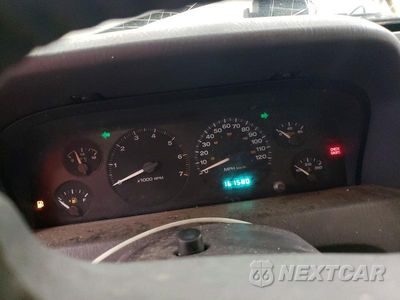 Zdjęcie 9 z 13 samochodu: 1999 JEEP GRAND CHEROKEE LAREDO VIN:1J4GW58N6XC711263 - miniatura