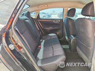 Zdjęcie 10 z 12 samochodu: 2018 NISSAN SENTRA SV VIN:3N1AB7AP9JL633722 - miniatura