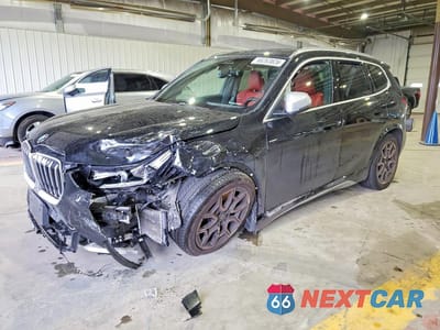 2024 BMW X1 XDRIVE28I WBX73EF09R5Z60818 - główne zdjęcie licytacji z USA - miniatura