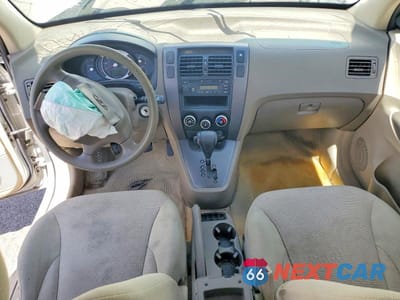 Zdjęcie 8 z 14 samochodu: 2008 HYUNDAI TUCSON GLS VIN:KM8JM12BX8U755556 - miniatura
