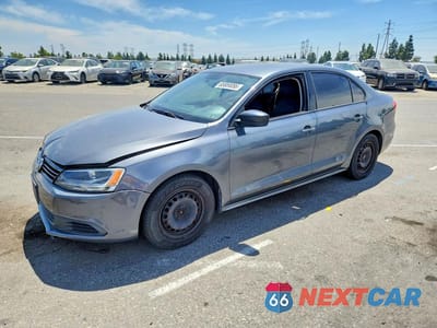 2014 VOLKSWAGEN JETTA BASE 3VW2K7AJ7EM372312 - główne zdjęcie licytacji z USA - miniatura