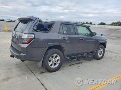 Trzecie zdjęcie samochodu z tyłu: 2016 TOYOTA 4RUNNER SR5 VIN:JTEBU5JR7G5349639 - miniatura