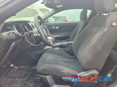 Zdjęcie 7 z 12 samochodu: 2019 FORD MUSTANG VIN:1FA6P8TH9K5174084 - miniatura