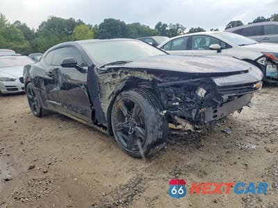 Czwarte zdjęcie samochodu z boku: 2017 CHEVROLET CAMARO LT VIN:1G1FB1RX8H0141087 - miniatura