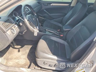 Zdjęcie 7 z 13 samochodu: 2015 VOLKSWAGEN PASSAT SE VIN:1VWBV7A3XFC117679 - miniatura