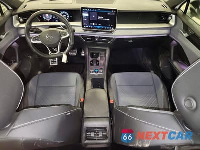 Zdjęcie 8 z 14 samochodu: 2025 VOLKSWAGEN TIGUAN SE R-LINE BLACK VIN:3VVGR7RM8SM013311 - miniatura