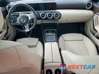 Zdjęcie 8 z 12 samochodu: 2025 MERCEDES-BENZ CLA 250 4MATIC VIN:W1K5J4HB4SN506703 - miniatura