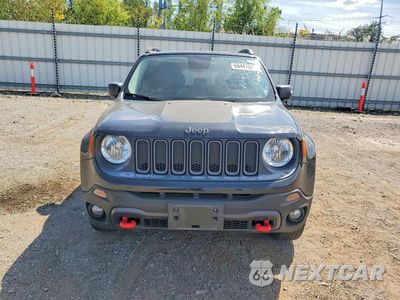 Piąte zdjęcie samochodu w środku: 2017 JEEP RENEGADE TRAILHAWK VIN:ZACCJBCB7HPF93297 - miniatura