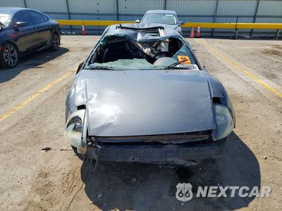 Piąte zdjęcie samochodu w środku: 2004 MITSUBISHI ECLIPSE GS VIN:4A3AC44G54E041398 - miniatura