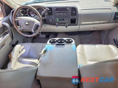 Zdjęcie 8 z 12 samochodu: 2012 CHEVROLET SILVERADO K1500 LT VIN:1GCRKSE74CZ304595 - miniatura
