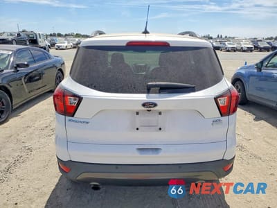 Zdjęcie 6 z 14 samochodu: 2019 FORD ESCAPE SEL VIN:1FMCU0HD1KUA47621 - miniatura