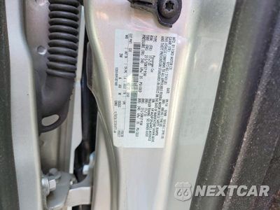 Zdjęcie 12 z 12 samochodu: 2014 FORD FOCUS TITANIUM VIN:1FADP3N24EL409932 - miniatura
