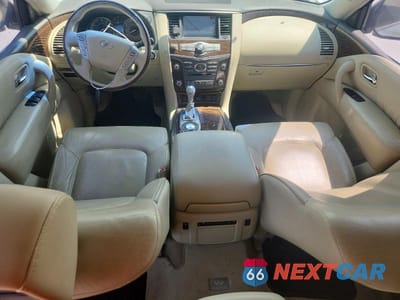 Zdjęcie 8 z 13 samochodu: 2015 INFINITI QX80 BASE VIN:JN8AZ2NF9F9574110 - miniatura