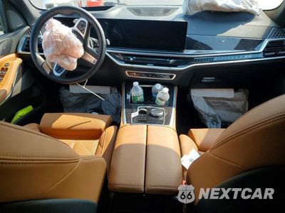 Zdjęcie 8 z 13 samochodu: 2025 BMW X5 XDRIVE40I VIN:5UX23EU00S9X32259 - miniatura