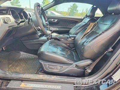 Zdjęcie 7 z 13 samochodu: 2017 FORD MUSTANG VIN:1FATP8UH1H5287635 - miniatura