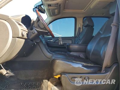 Zdjęcie 7 z 13 samochodu: 2009 CADILLAC ESCALADE ESV LUXURY VIN:1GYFK26219R176549 - miniatura